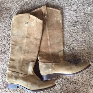 The Frye Company size 10B women’s boots